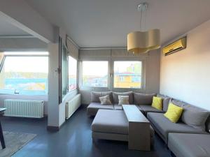 Cozy Home with Bosphorus View in Besiktas