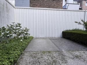 Sun, sea, then rest - with garden and parking