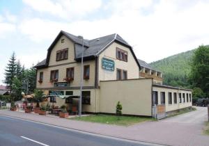 Gasthaus und Pension Zur Libelle