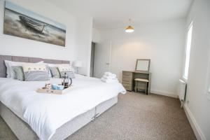 K Suites - Lake View Apartments