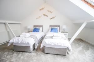 K Suites - Lake View Apartments