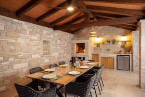 Casa Ginetto near Pula with 45 m2 and extra kids pool, wellness area and game & grill lounge