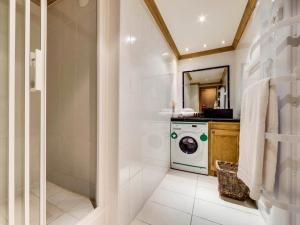 Résidence Aiglon - Appartement spacieux Central MAE-2913