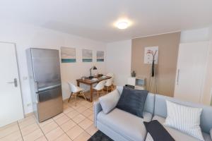 Suite 451 by Hogalux