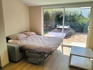 Petit studio cosy, calme absolu et indépendant