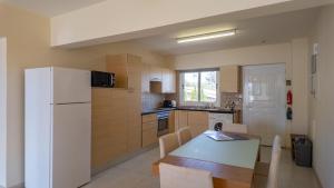 Golden Sands No10