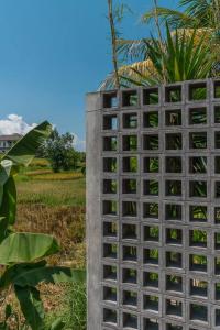 Ricefield view 3BR designer Villa 1 min from beach