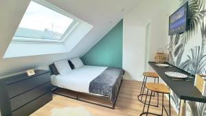 HappyNest Studio - 5 min City Center Station - WiFi
