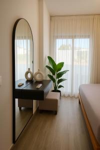 Sunny Escape 1BR with Pool Access