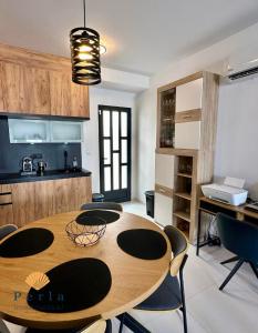 Stunning 2- Bed Flat in San Miguel