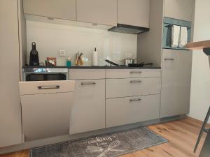 Blausee 5min Interlaken 20min gratis Parkplatz