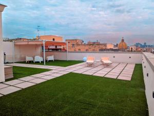 Incoming Roof Bovio