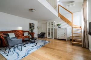 Domillion 3bdr Huge Town Hall Luxury Apt AC D3948