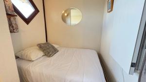 Studio 5 min centre Font-Romeu baignoire balcon