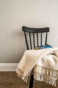 Domillion New Duplex 12ppl balconies free park N2A