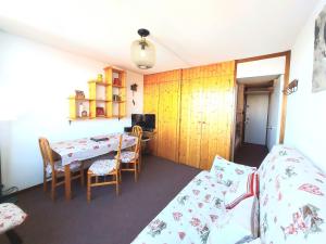 Appartement cosy à La Plagne avec balcon panoramique et accès pistes - FR-1-351-239