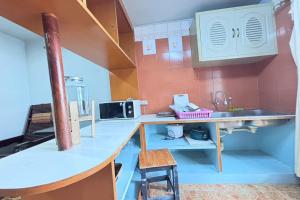 Sunshiny-BB Hostel near Punnavithi BTS station