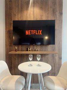 SUITE DE LUJO FARO con Aire Acondicionado y Coworking