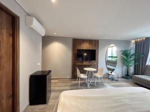 SUITE DE LUJO FARO con Aire Acondicionado y Coworking