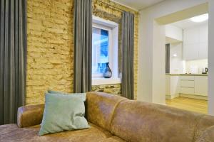 Domillion old town duplex 14ppl free parking L4D