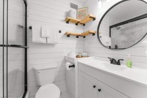 Beach Front Ocean View Condo - Top of the Gulf 523