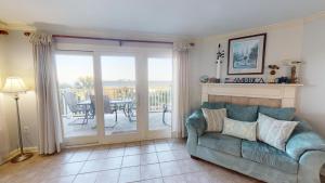 Fort Screven Villas 201 by Tybee Vacation Rentals