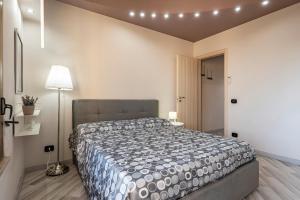 GuestHost - Live Catania Vibe by Stesicoro Metro