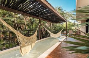 BT Homes - Tankah Bay Tulum - Apartamentos Casa Xila Modernos Frente al Mar con piscina