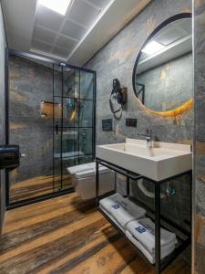 The Private Airport Hotel