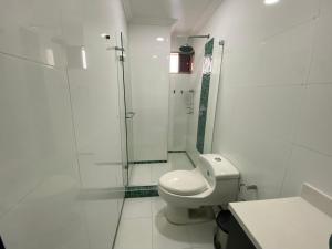 Apto Torre Centauro, El Laguito