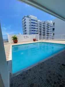 Apto Torre Centauro, El Laguito