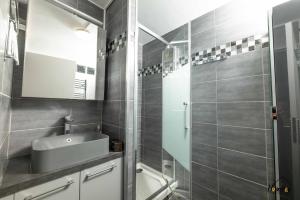 Dolce & Vita , Center Cannes 2 min beach