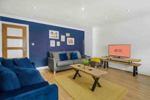 GuestReady - Charming Retreat in Trafford