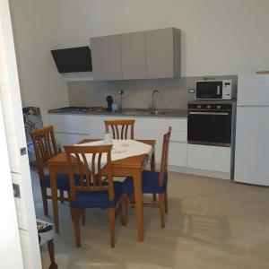 Illy House Apartment
