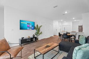 Beautiful 2BR Townhome Close to beachMayo Clinic.