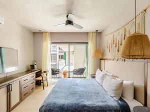 Tulum City Apartments Bakal C