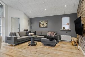 TV1028-Albaek-Magevej-9