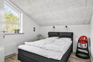 TV1028-Albaek-Magevej-9