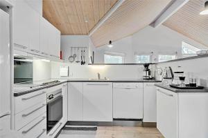 TV1329-Albaek-Musvagevej-72