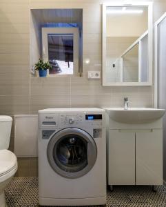 Vidfort Лесі Українки 16