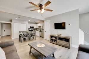 Delightful Townhouse w Patio & Shared Yard!