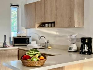 Casa Blanca Manuel Antonio B2, Central, Pool, Gated