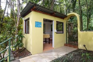 Jungle Creek4 villas up to 19 people