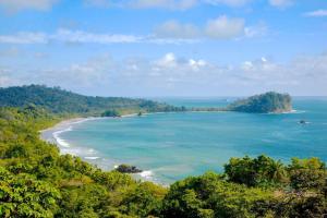 Villa Vigia, beach views, 3 acres of privacy and tons of wildlife