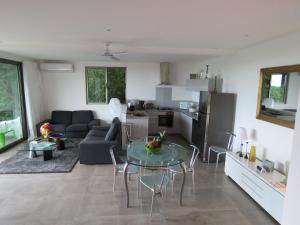 Guanacaste, 2 Bedroom Apartment in La Maison Blanche