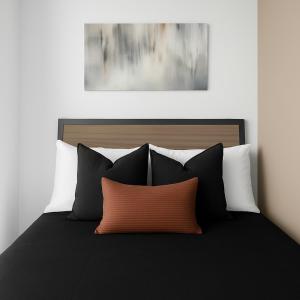 The Magic City Travelers Nest