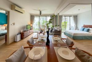 Cozy 2BR - Sea View Condo - Pool and Gym - Sontana