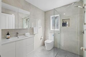 Private Comfort Two Beds in Master near RBWH