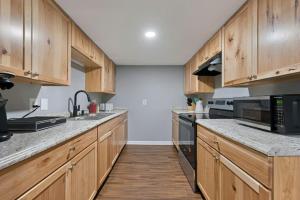 Modern Comfort Elegant Unit in Glasgow