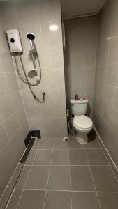 iMoji Stay-Room IMPACT